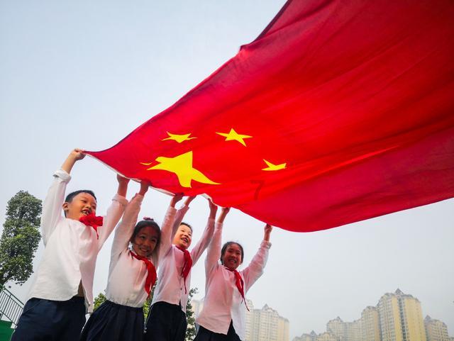 超可爱啦啦队女生